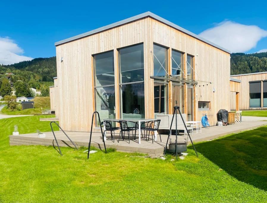 Delikat Hytte Omgitt Av Hallingdals Vakre Fjell Ол Экстерьер фото